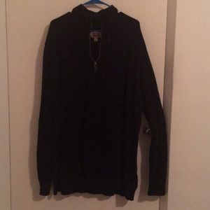 Men’s long sleeve Quarter zip sweater